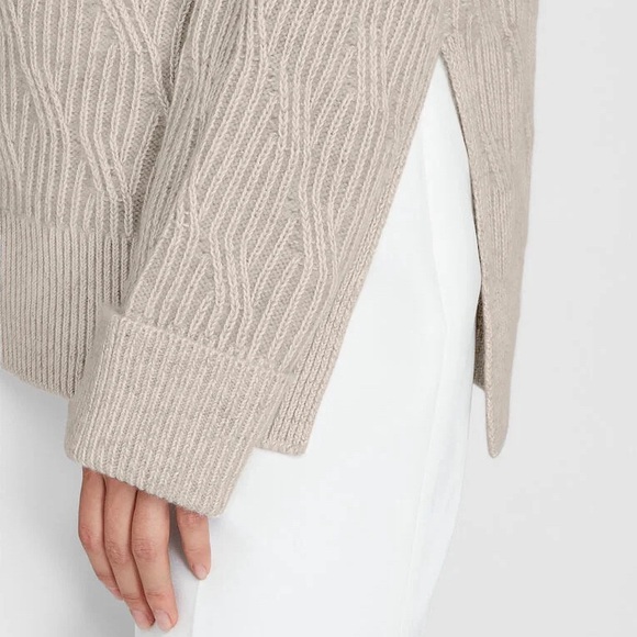 Club Monaco Cashmere Silk Cable Turtleneck Sweater XXS - Picture 2 of 7